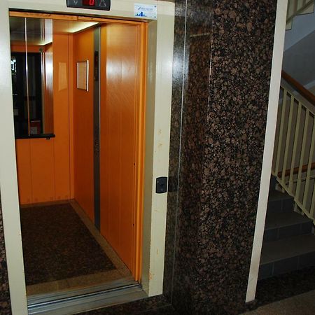 Kasztanowa Apartament Varsovia Exterior foto