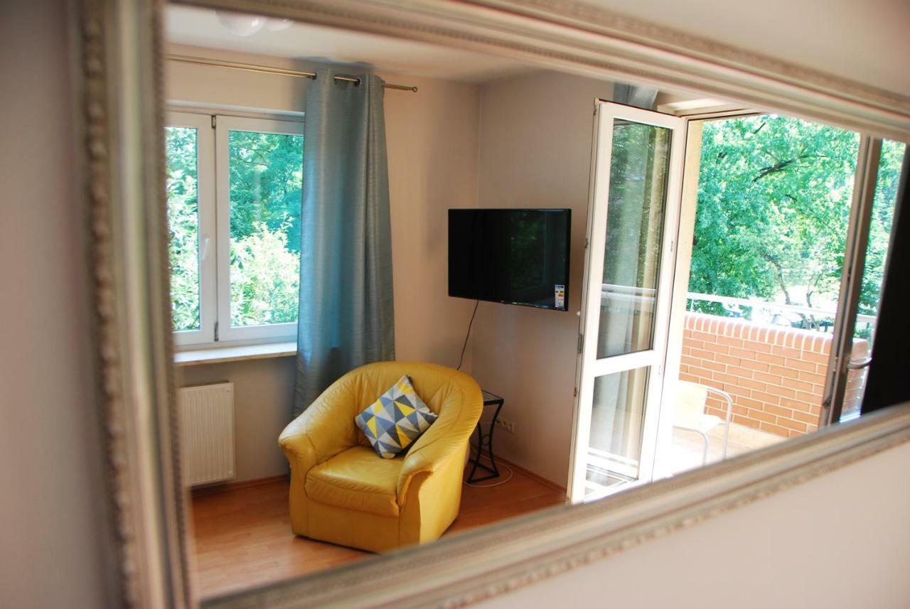 Kasztanowa Apartament Varsovia Exterior foto